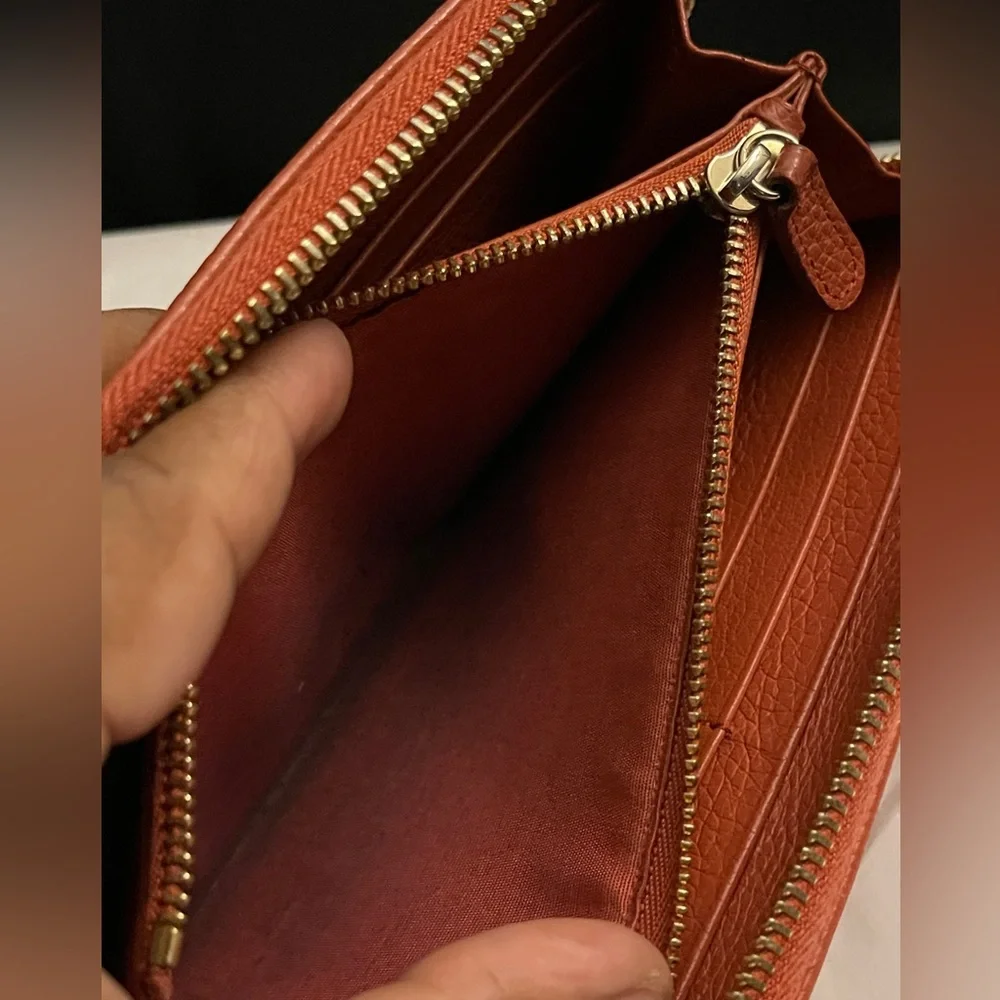 Salvatore Ferragamo chic leather