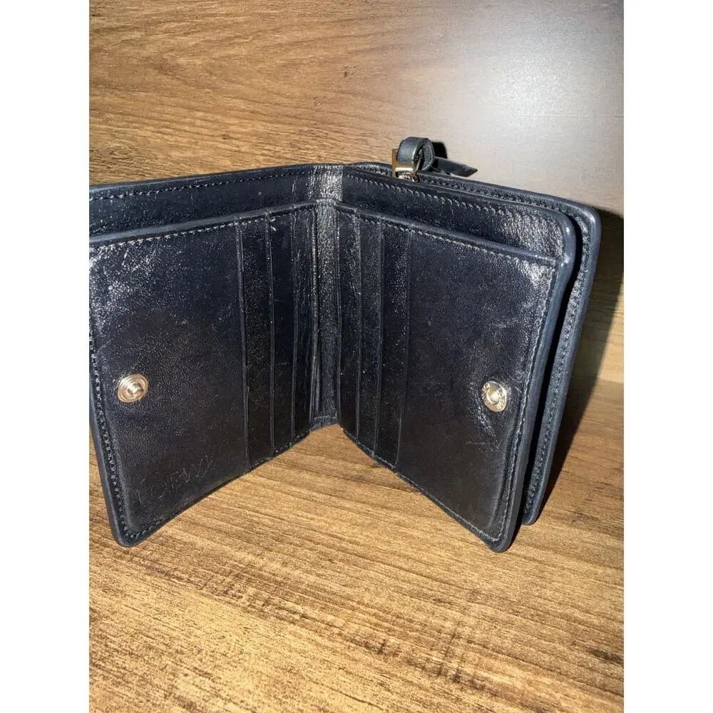 Loewe compact zip