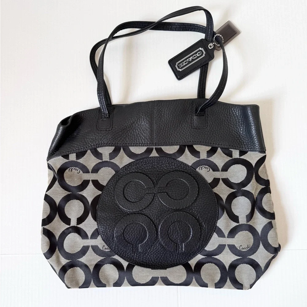 Coach 15013 Op Art Signature Bag