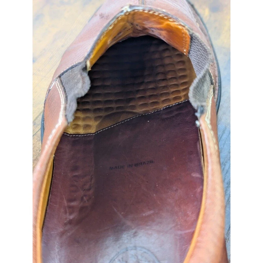 H.S. Trask has scuff
