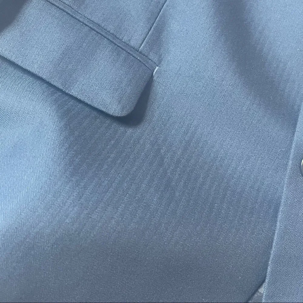 Calvin Klein excellent worn