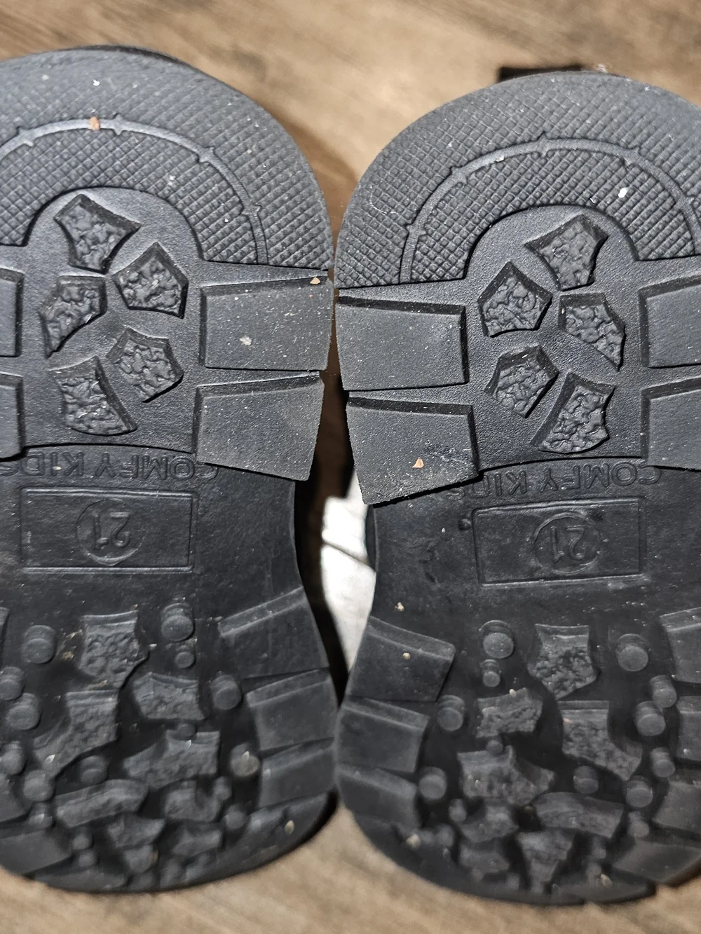 ComfyKids sparkling black