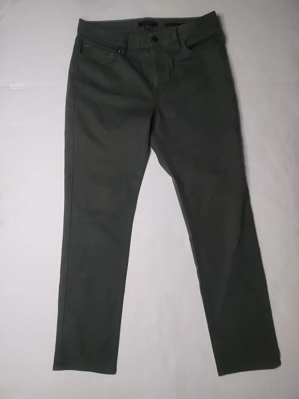 Banana Republic Traveller Pants size 31-30