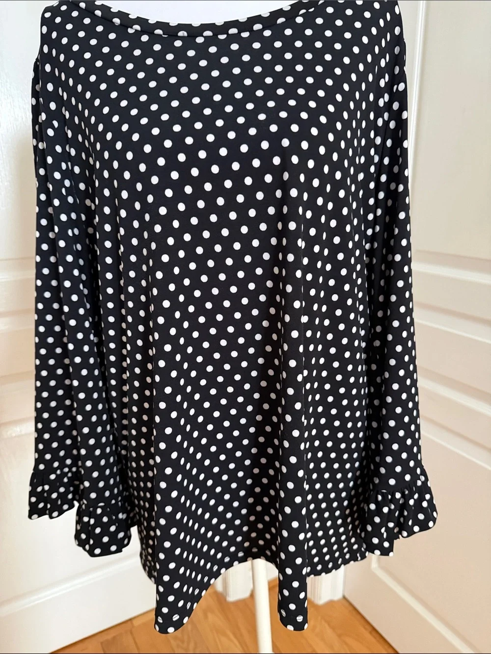 Michael Kors flowy polka sleeve