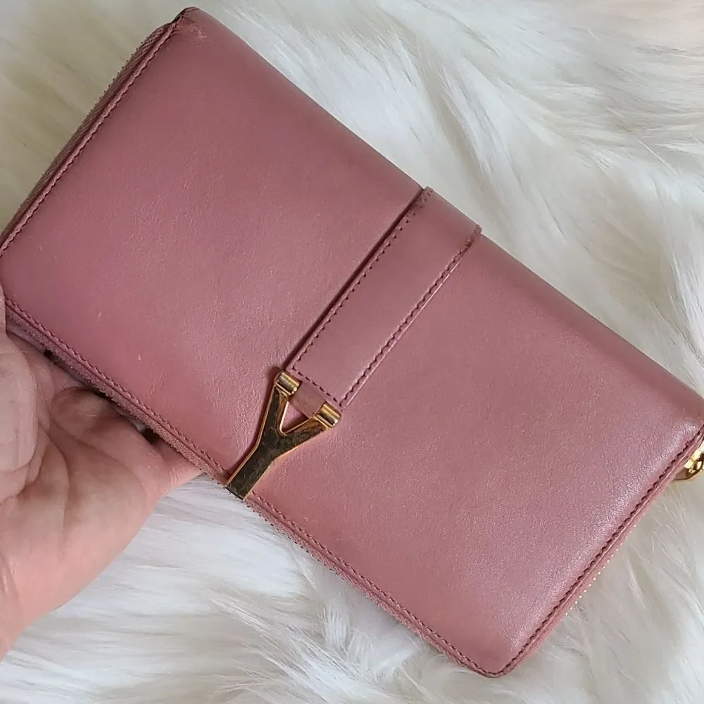 Yves Saint Laurent preloved ysl