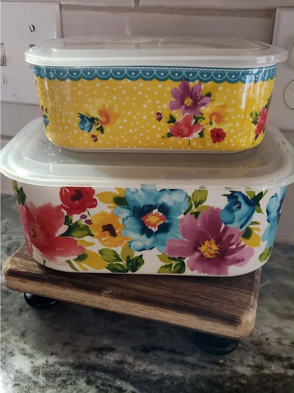 The Pioneer Woman set decorative