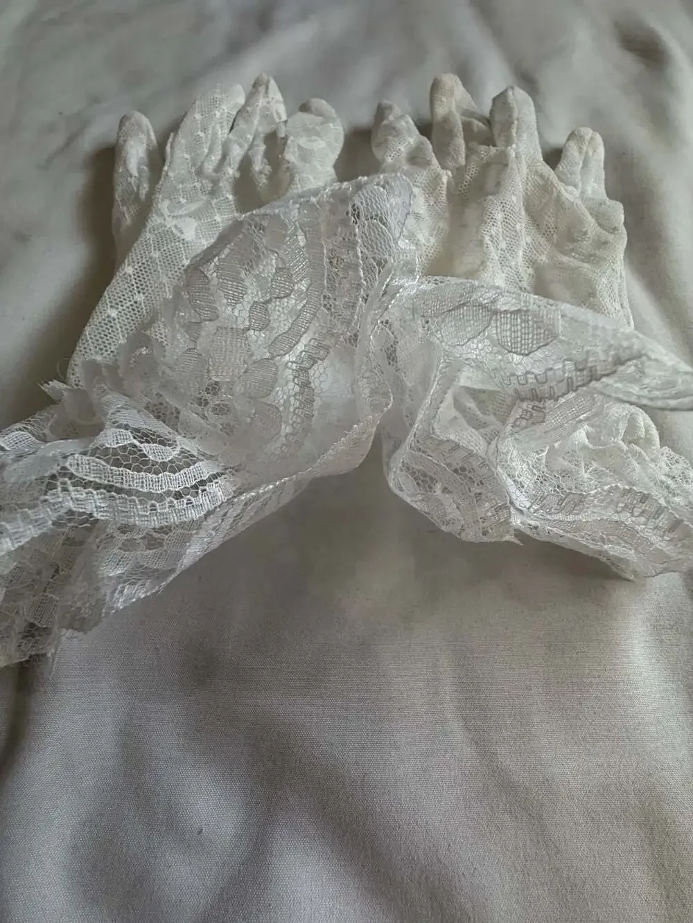 Unbranded gloves length