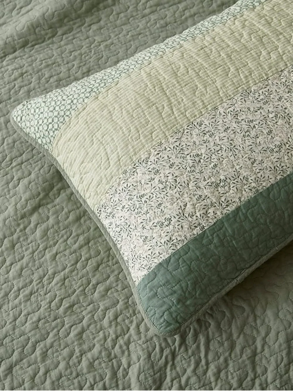 Green Striped oversized king 3 piece Quilted Bedspread Set 100% cotton