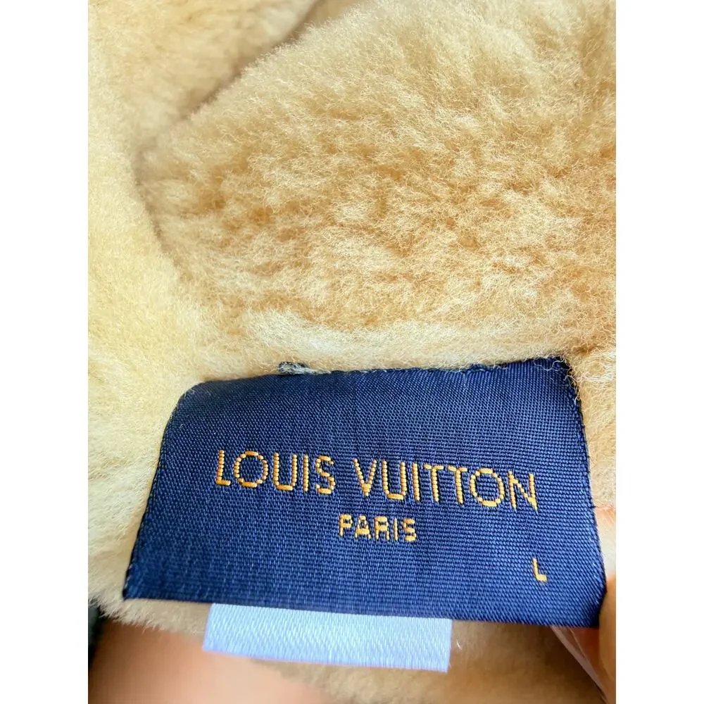Louis Vuitton color denim