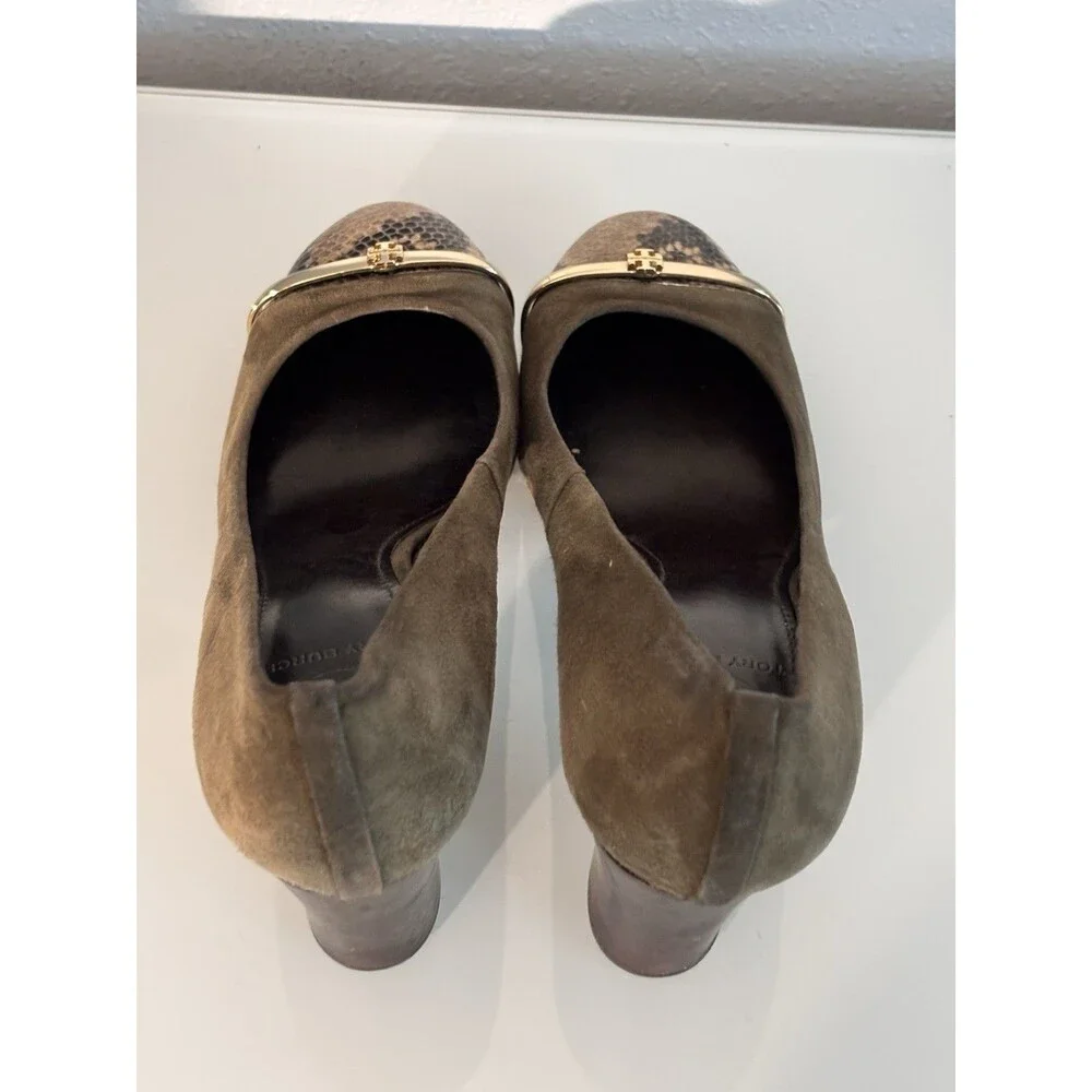 Tory Burch use logo