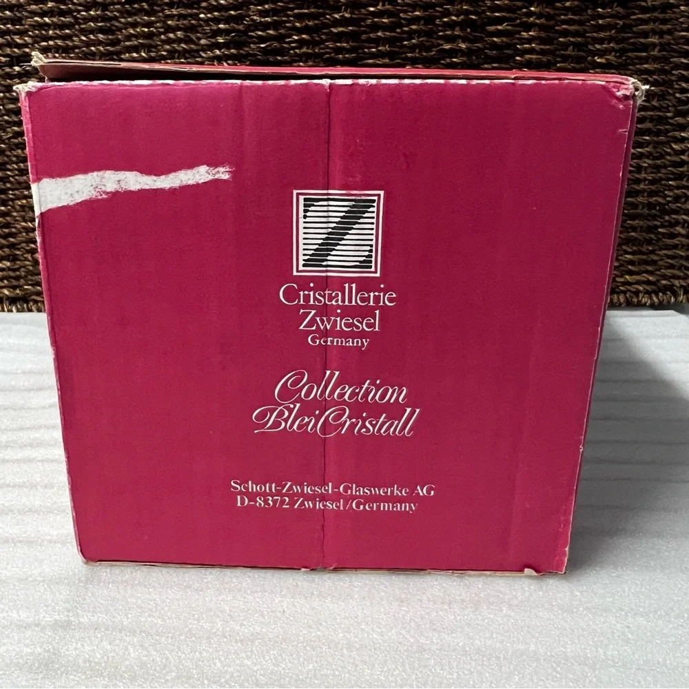 Schott Zwiesel crystal been wine
