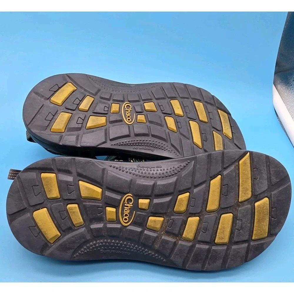 Chaco ecotread girl