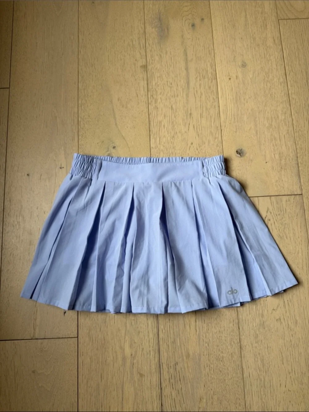 ALO Yoga worn only