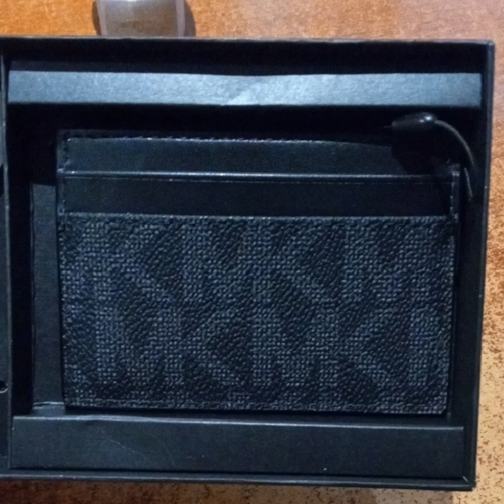 Michael Kors stylish michael