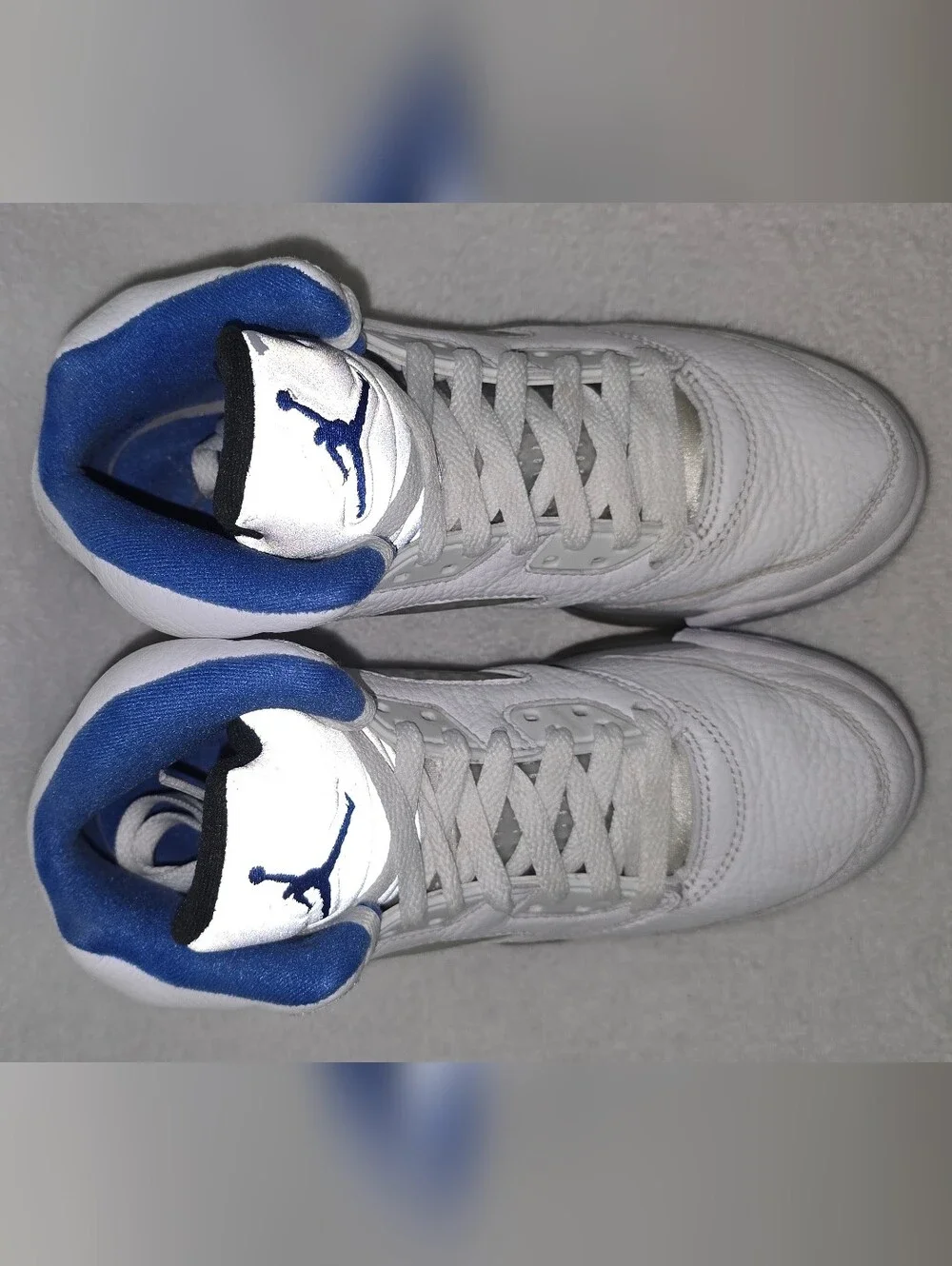 Nike sneaker design blue