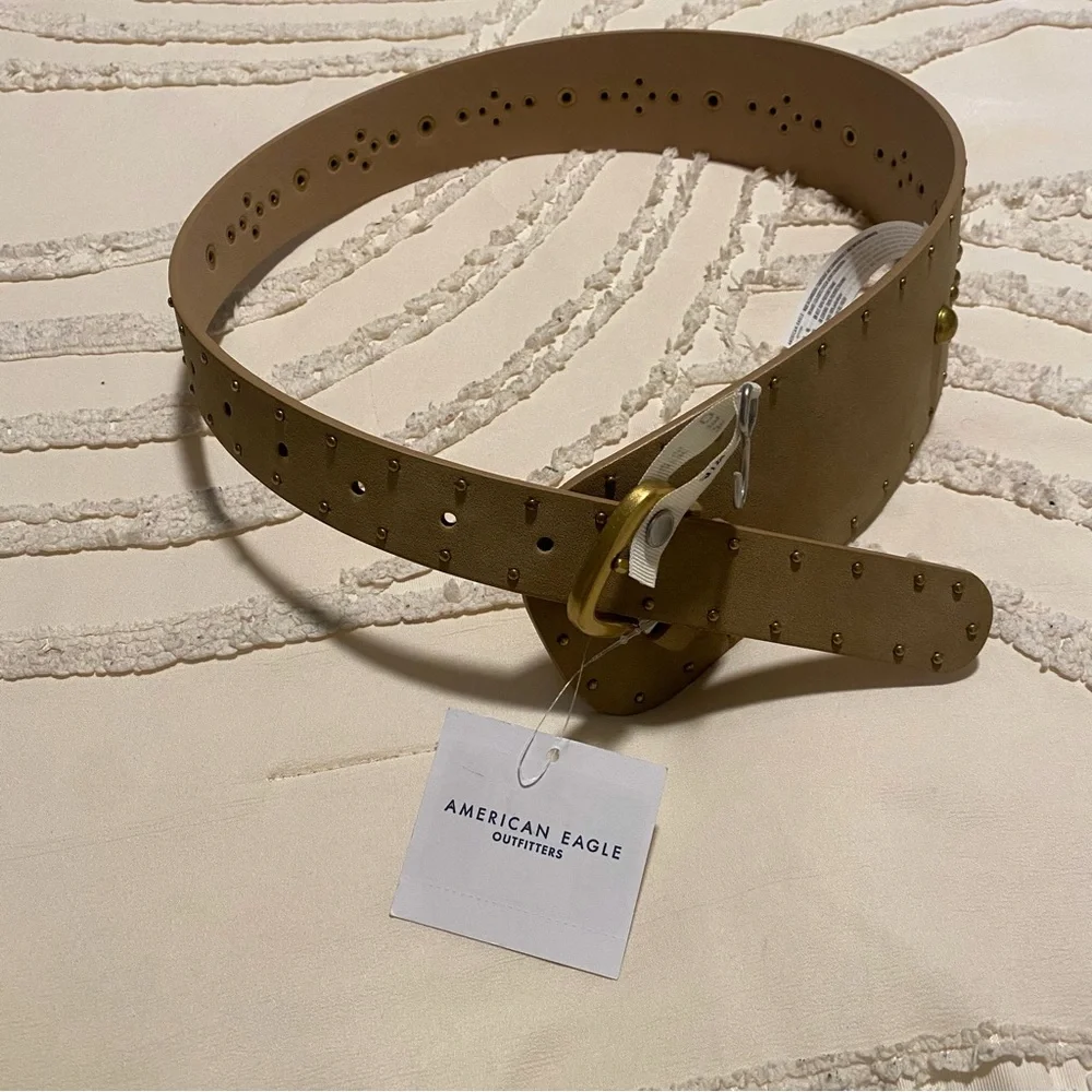 American Eagle Outfitters tan leather