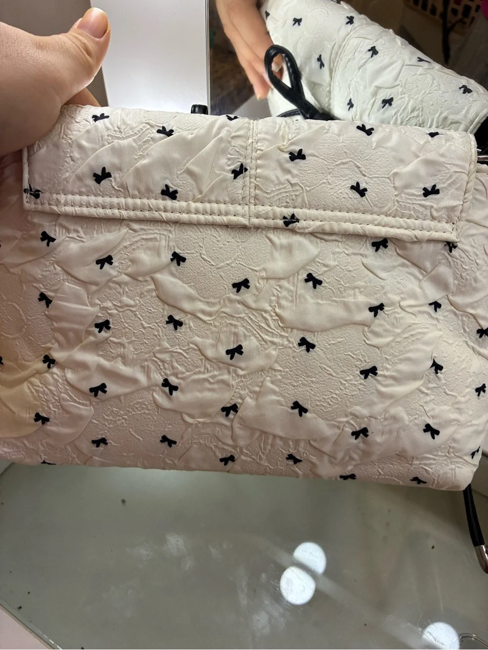 Brand new bow purse