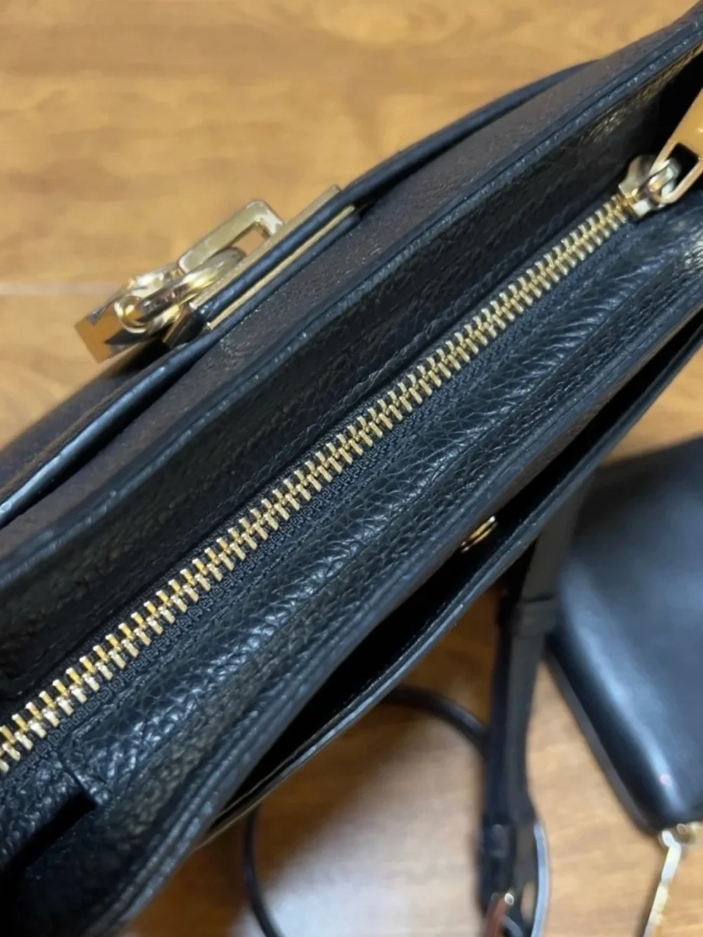Michael Kors classic black