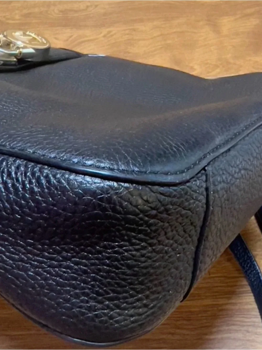 Michael Kors classic black