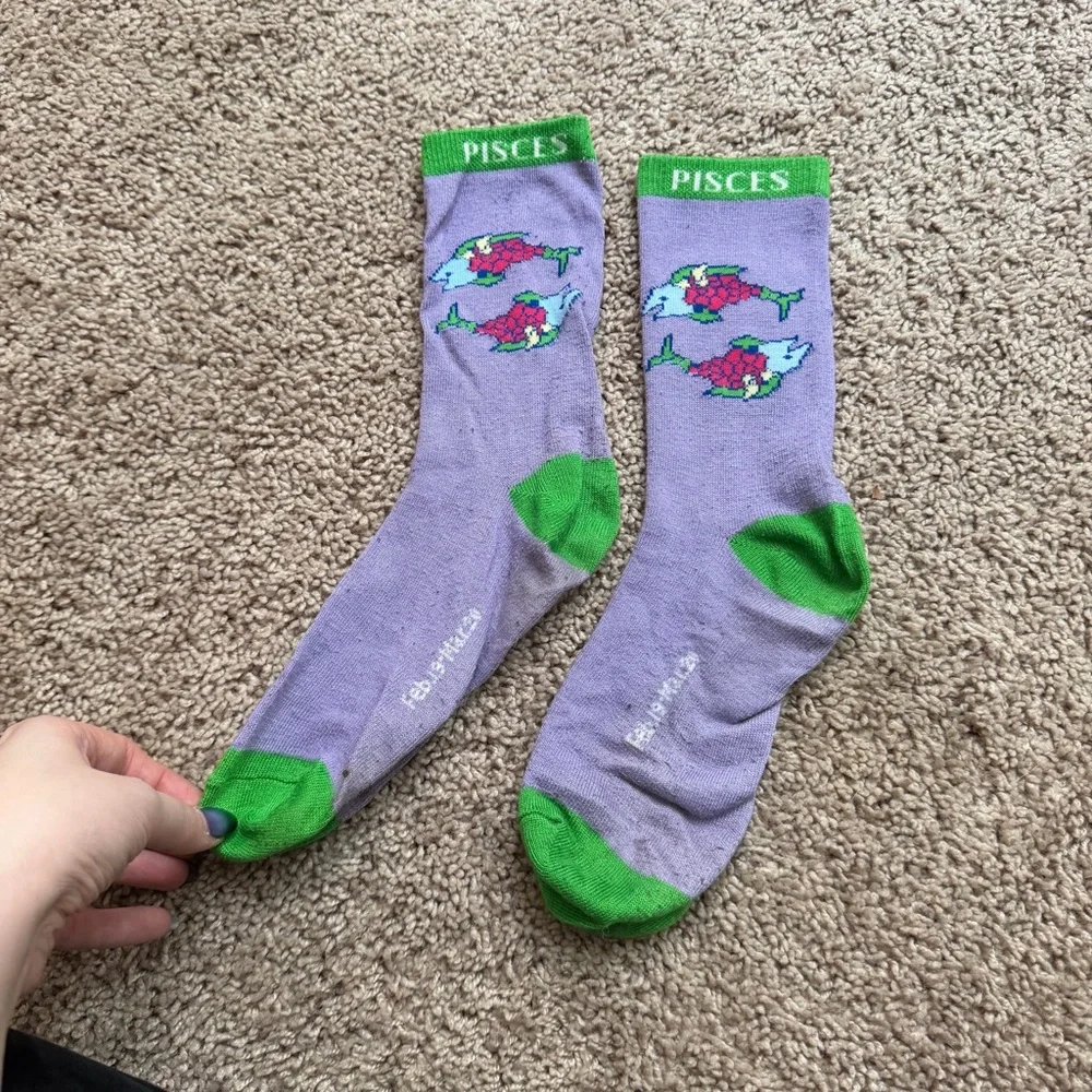 Y2K Pisces socks