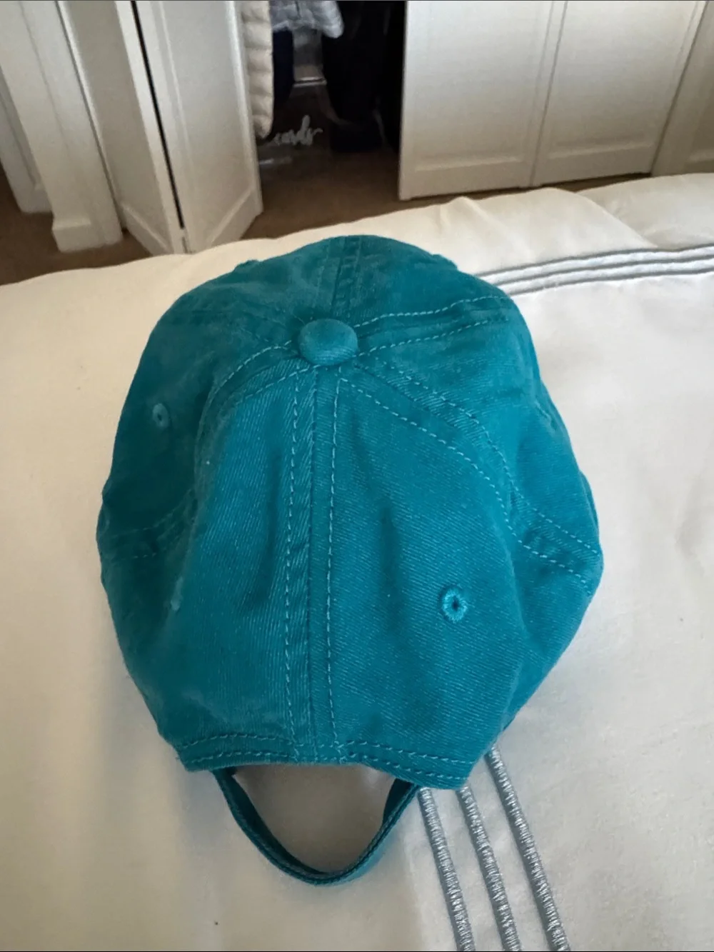 47 curved brim