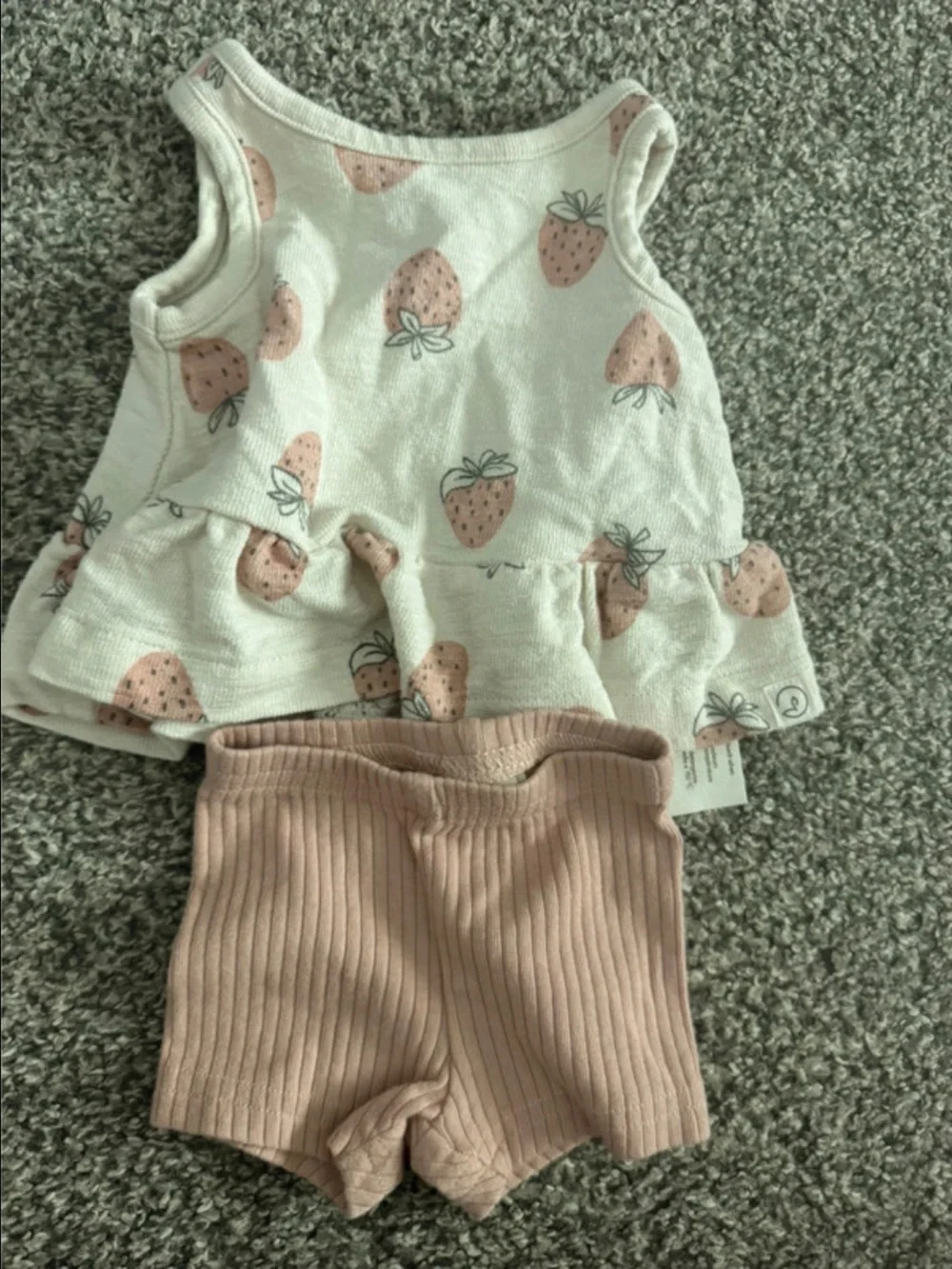 Newborn outfit