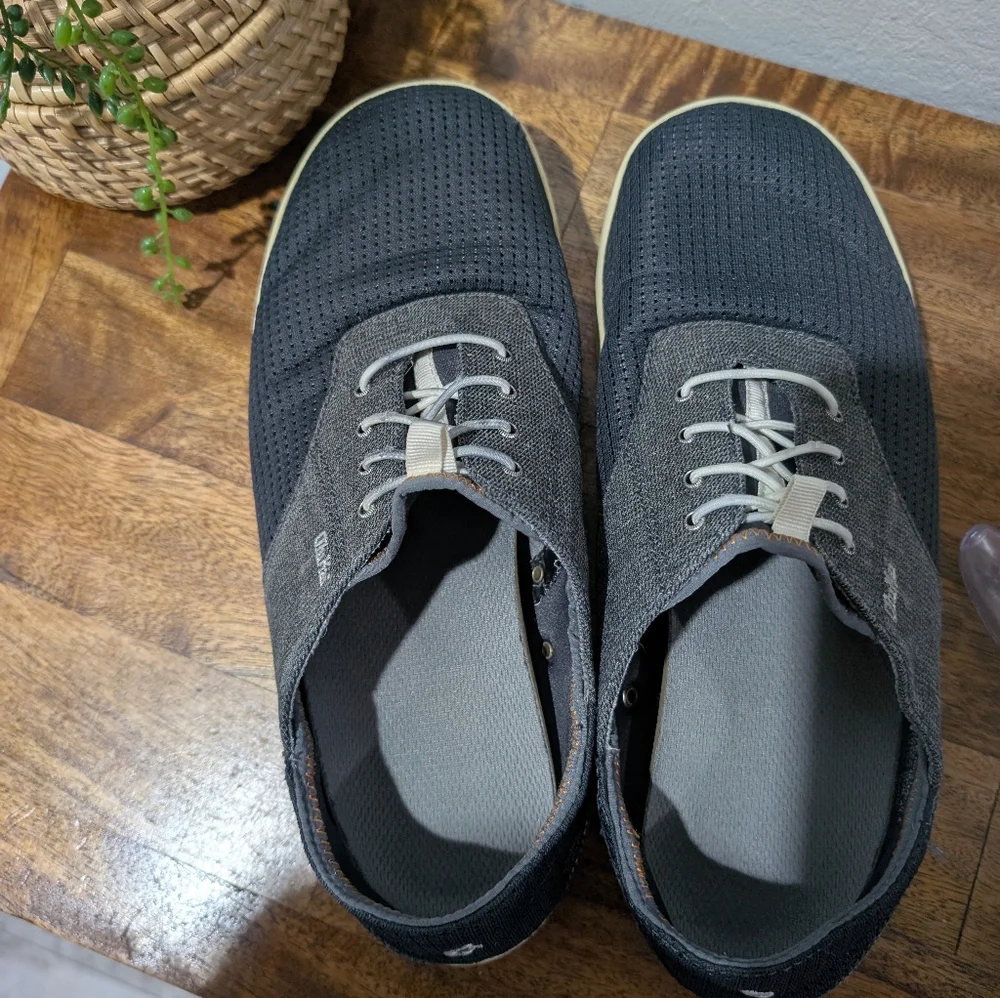 OluKai gently pre