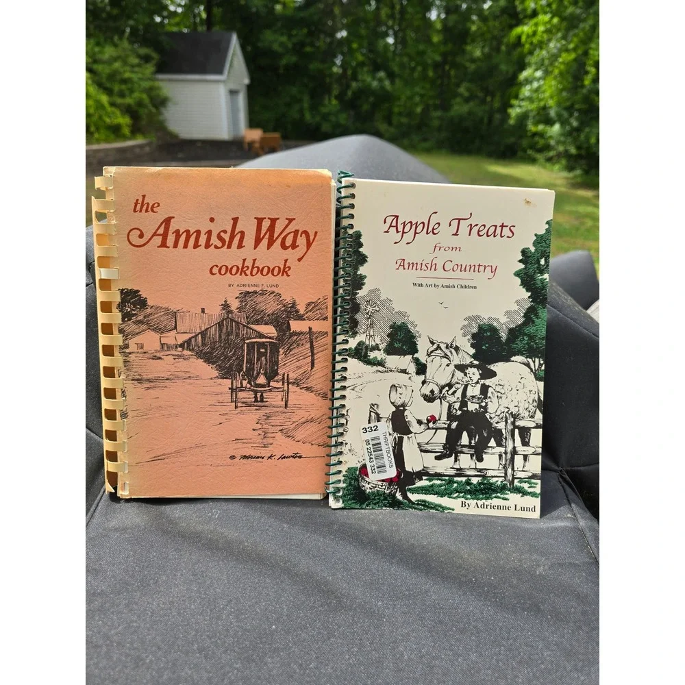 Adrienne Lund Amish Way Cookbook & Apple Treats‎ From Amish Country 2 Book Set
