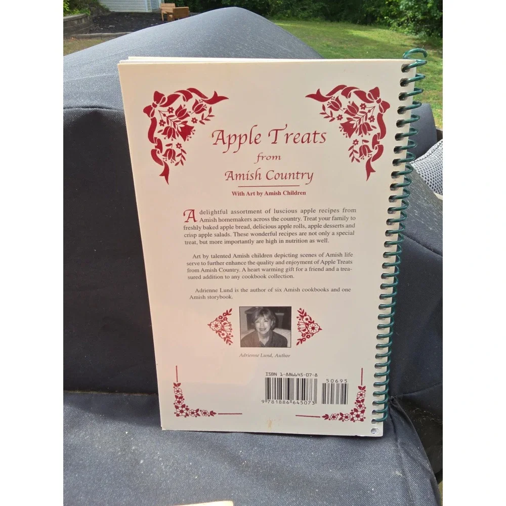 Adrienne Lund Amish Way Cookbook & Apple Treats‎ From Amish Country 2 Book Set