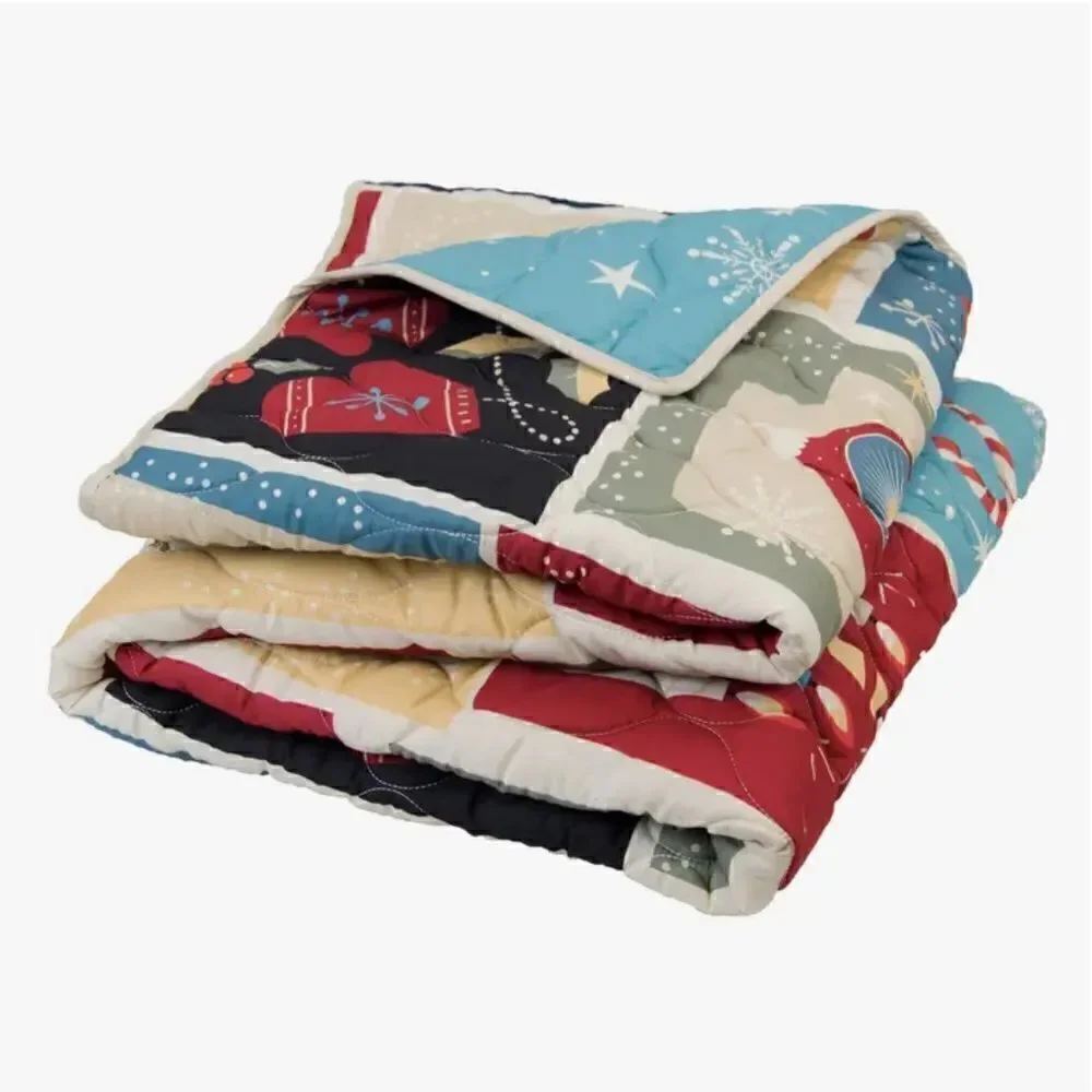 NEW! Merry Retro Christmas Printed Quilt Set Holidays Winter Wreath Joy