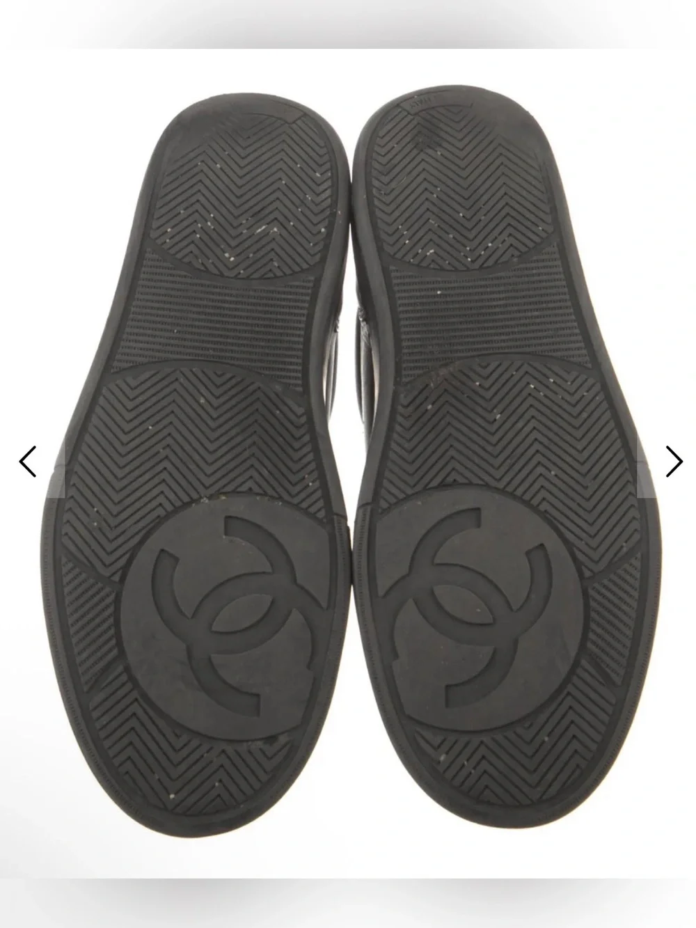CHANEL authentic interlocking