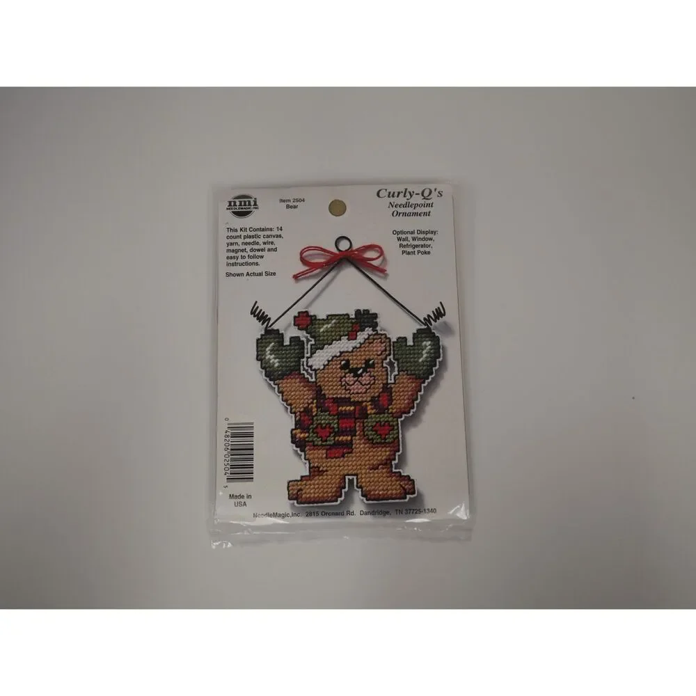 Needle Magic Curly-O's Bear Needlepoint Ornament Kit Christmas Craft NIP