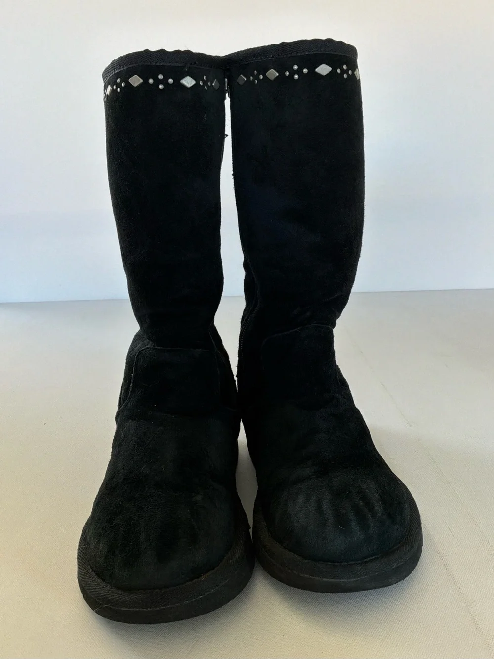 UGG features brand