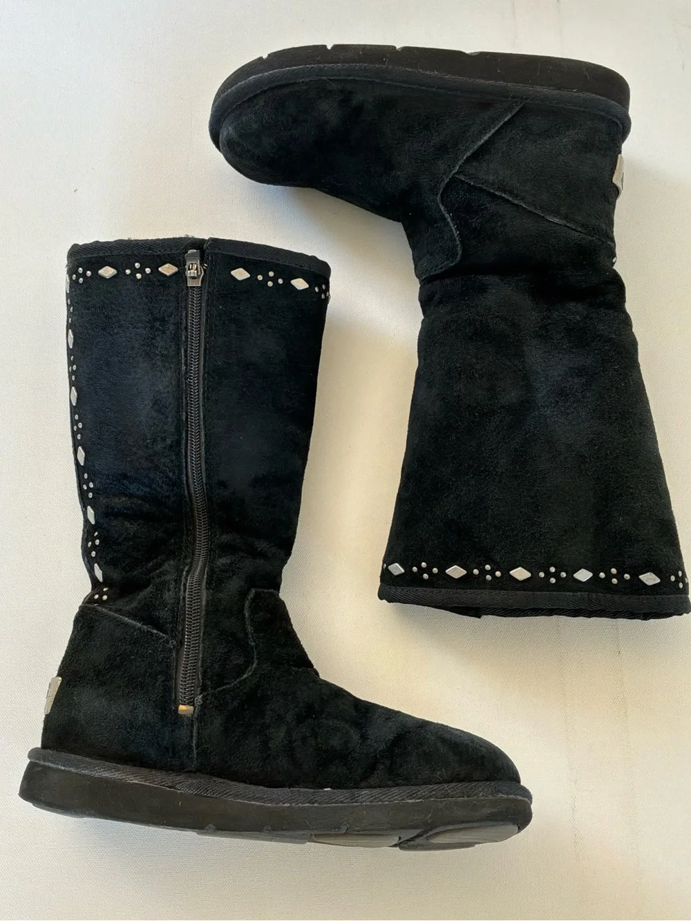 UGG features brand