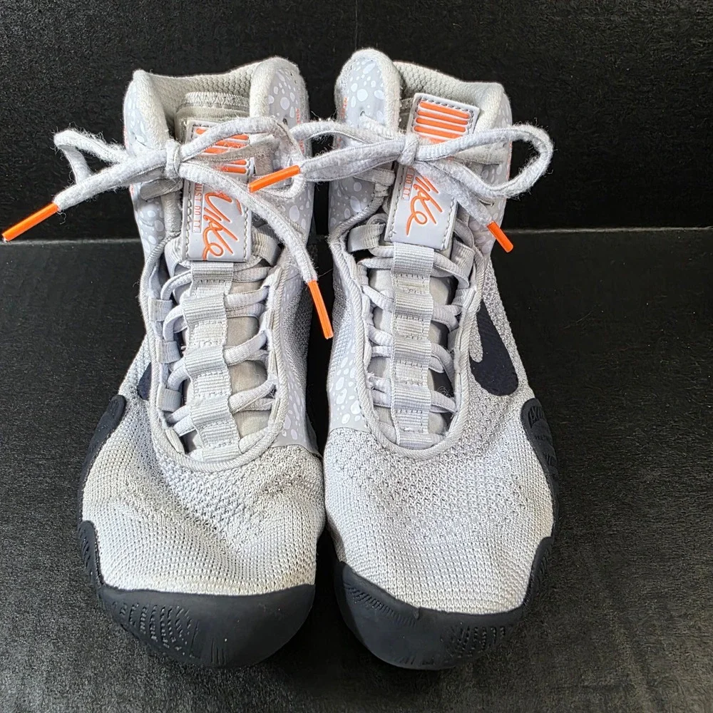 Nike tawa wrestling