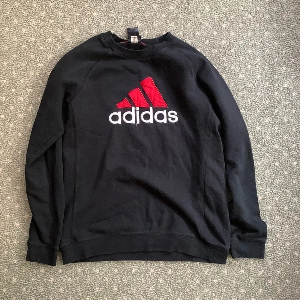 Y2k addias crew neck‎