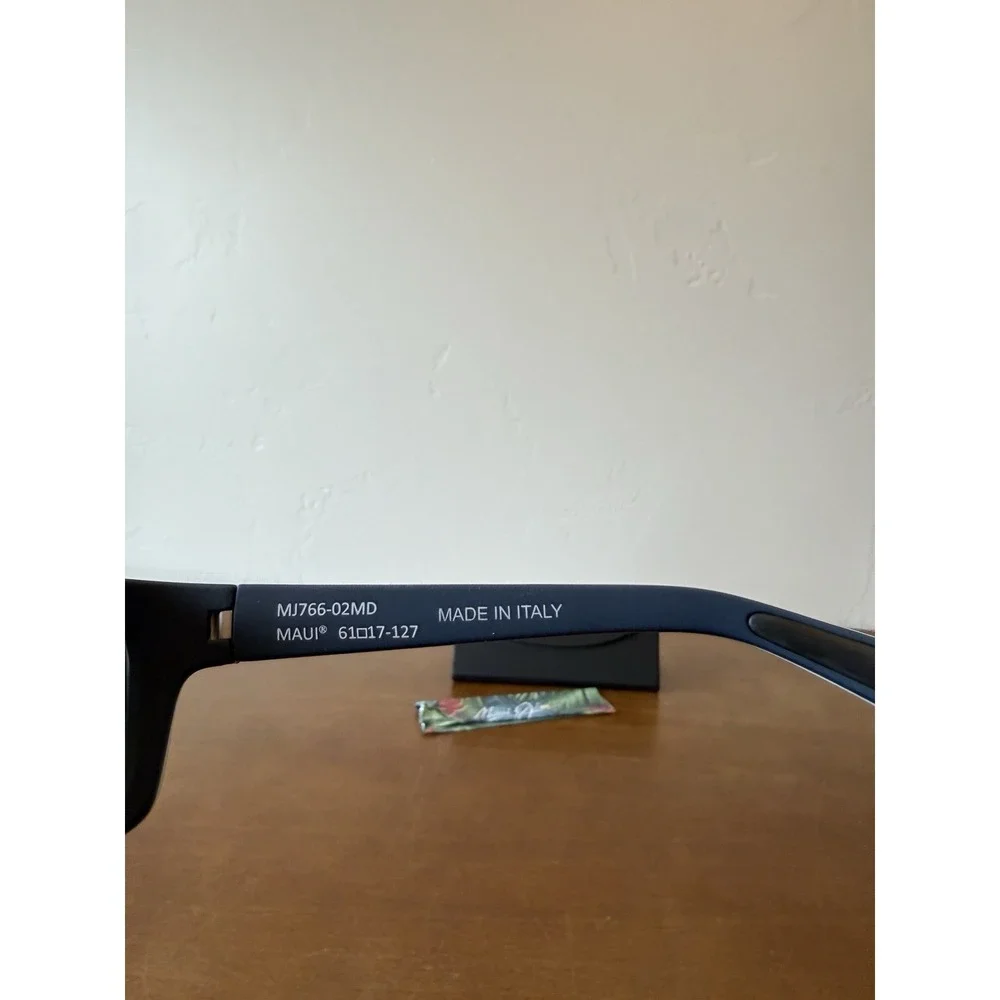 Maui Jim box jim protection