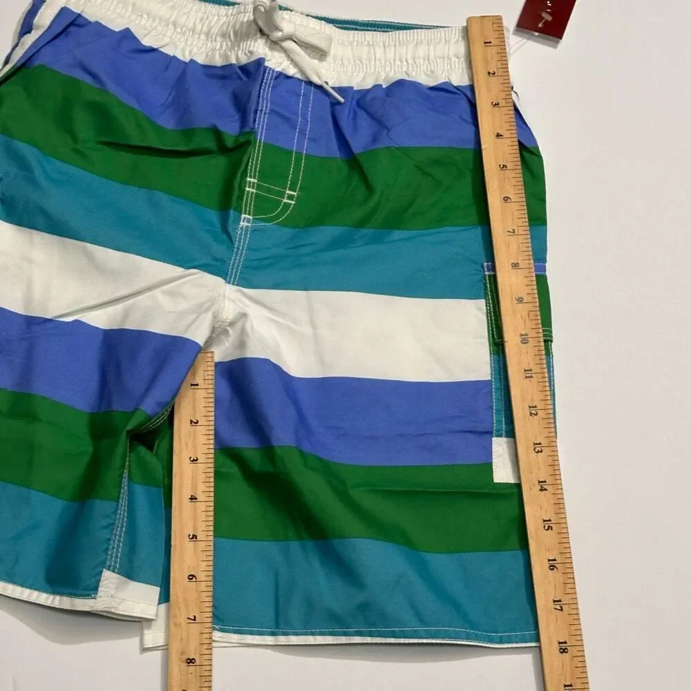 Chalaco these swim