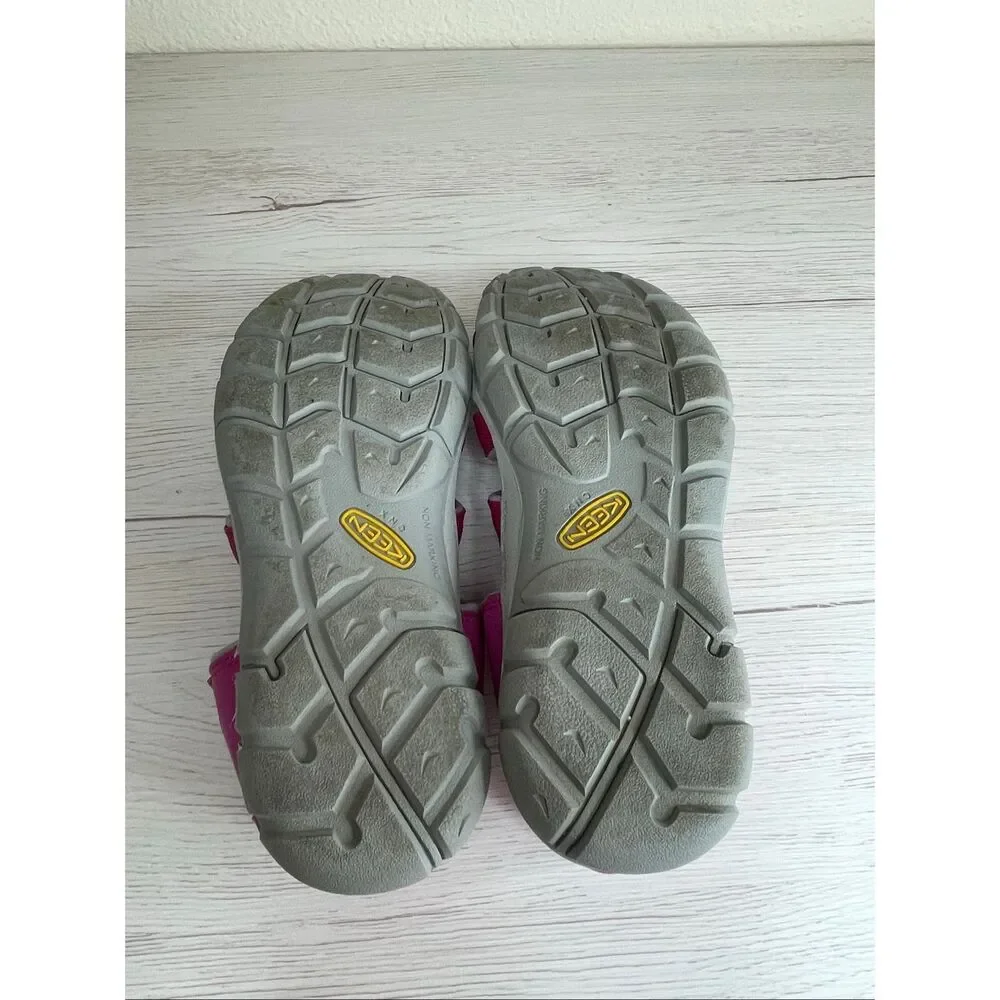 Keen Big Kids' Seacamp II CNX Water Sandal Water Shoe Very Berry/Dawn Pink Size