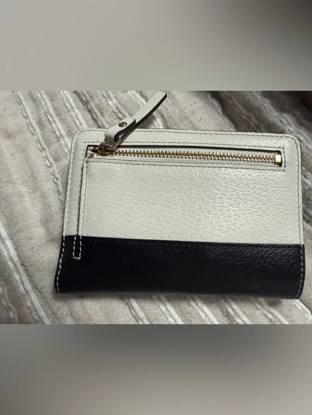 kate spade compact zip