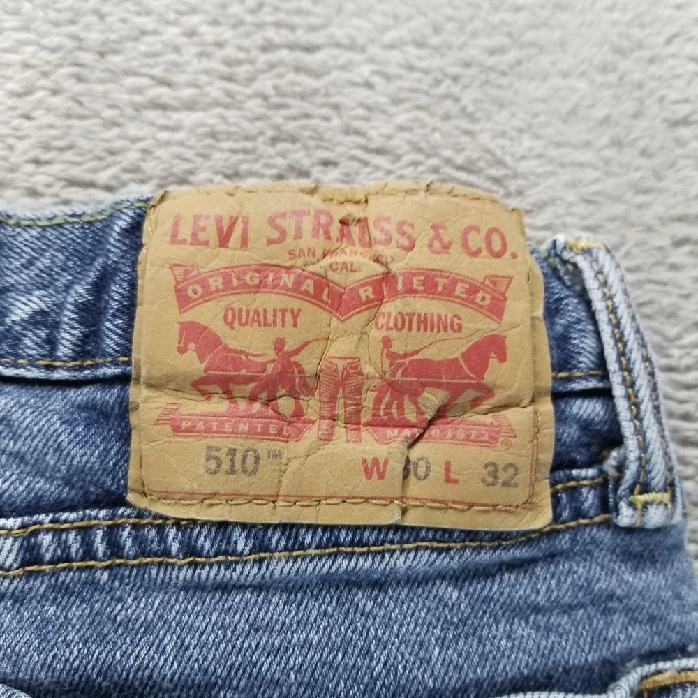 Levis before purchasing