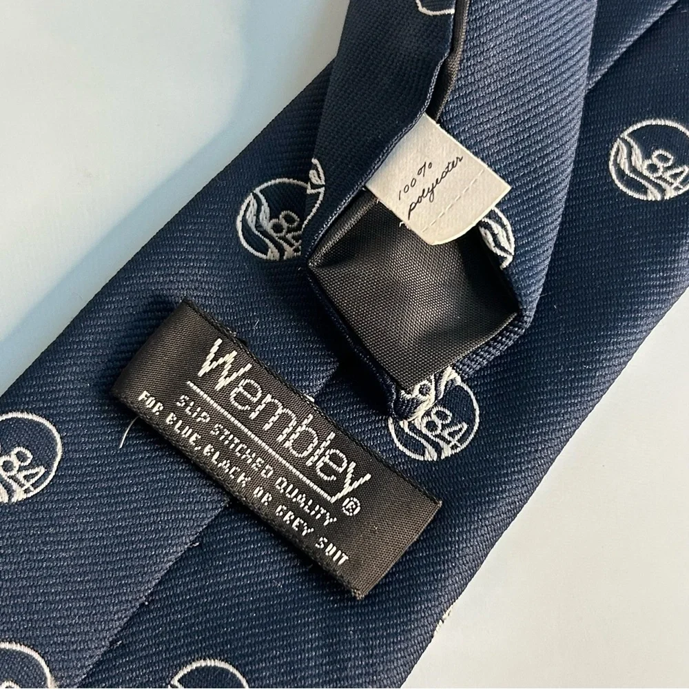 Wembley stylish black