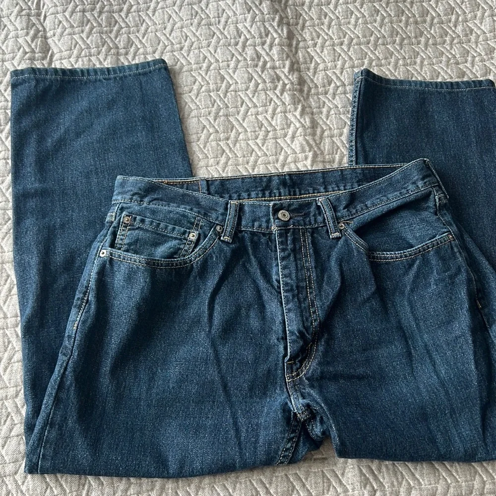 Levi jeans 505’s men‎ size 36 x 30 Indigo