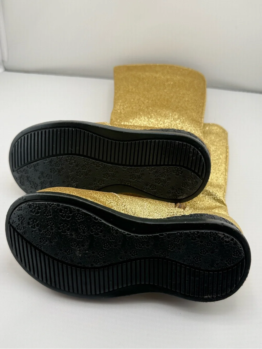 N/A party gold