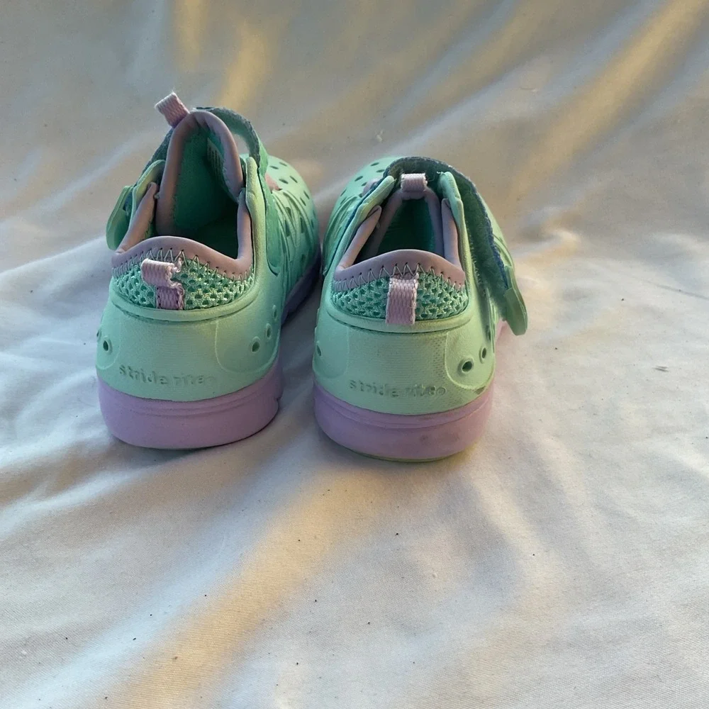 Stride Rite please see