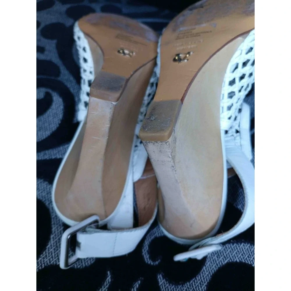 Vince Camuto Signature vince camuto
