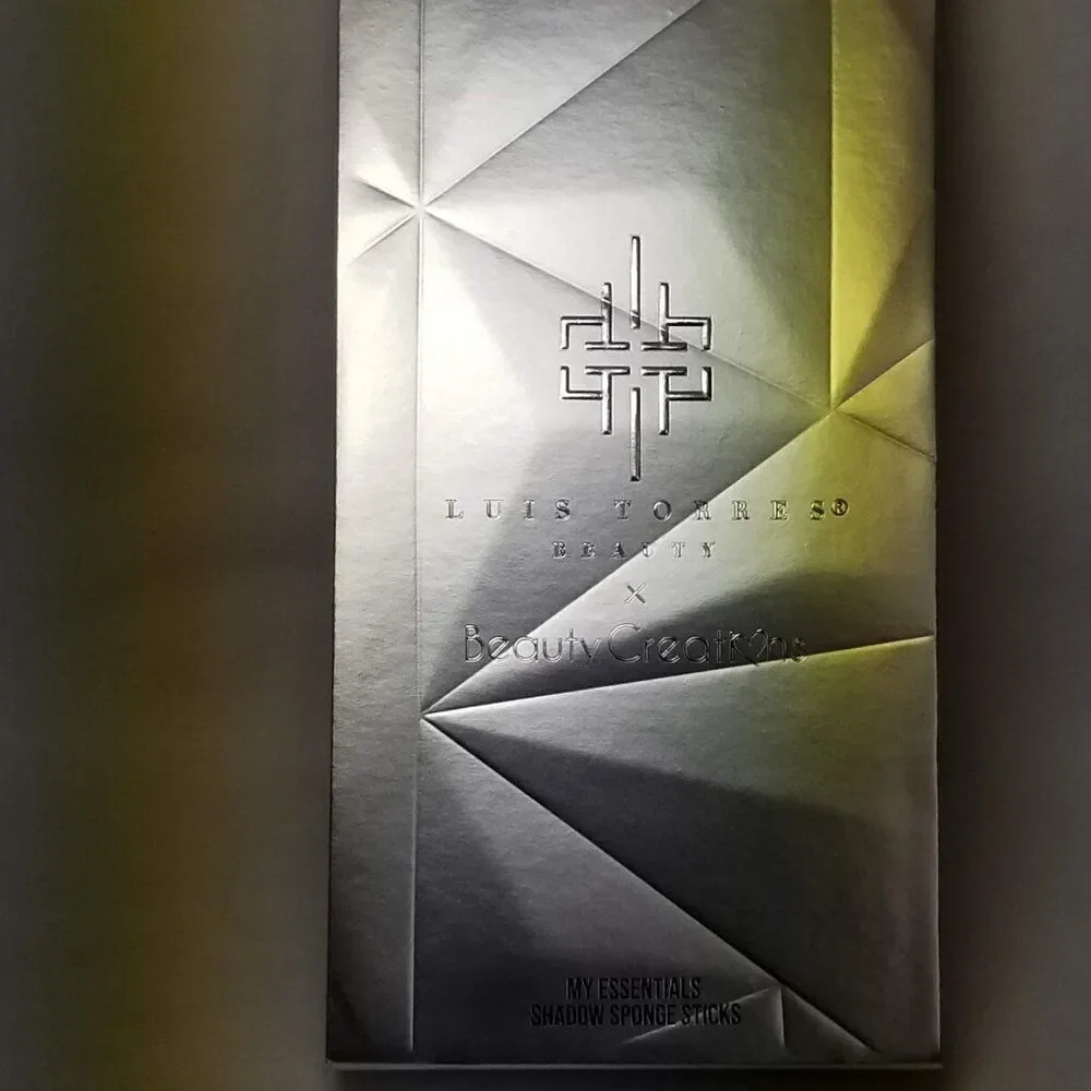 Beauty Creations Cosmetic - Luis Torres Vol 2 My Essentials Shadow Spong…