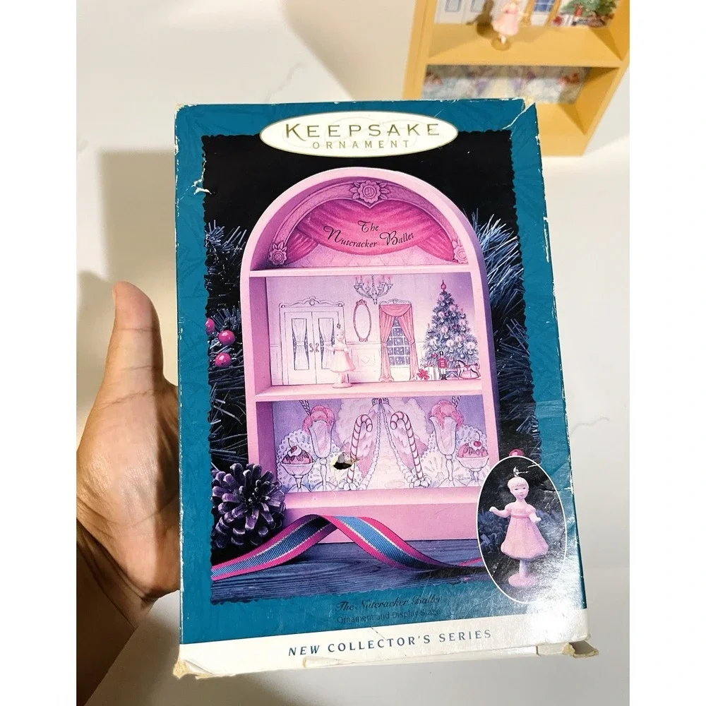 Hallmark The‎ Nutcracker Ballet House/Display Stage Keepsake Ornament 1996