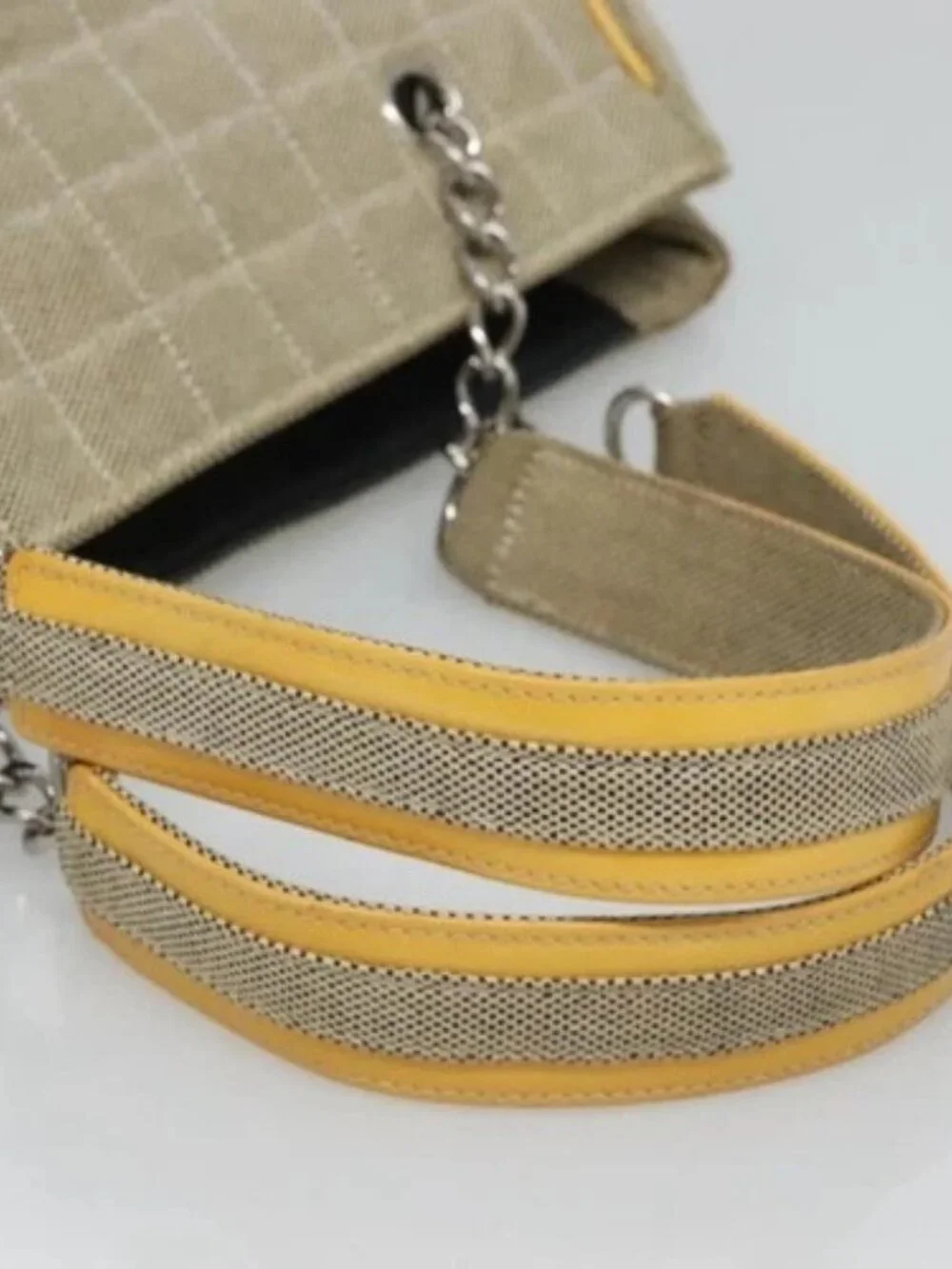 CHANEL brand	chanel color	beige