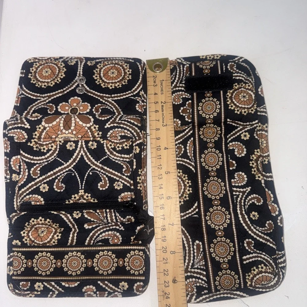 Vera Bradley Caffe Latte Tri Fold Retired Pocket Wallet Lot Of 2 Small & Medium